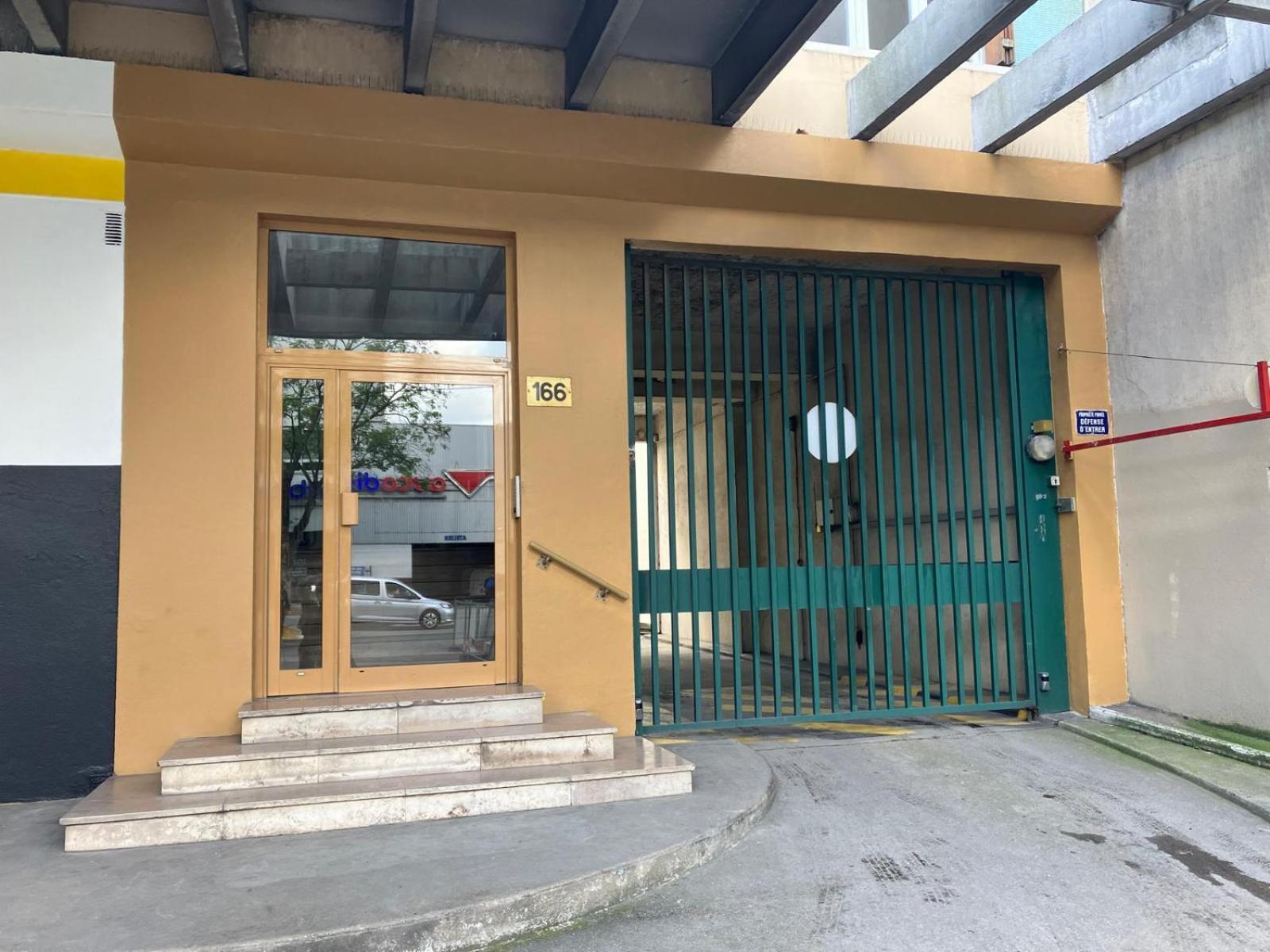 Logement Spacieux A 15Min De Paris - Free Parking - Free Wifi Pantin Luaran gambar